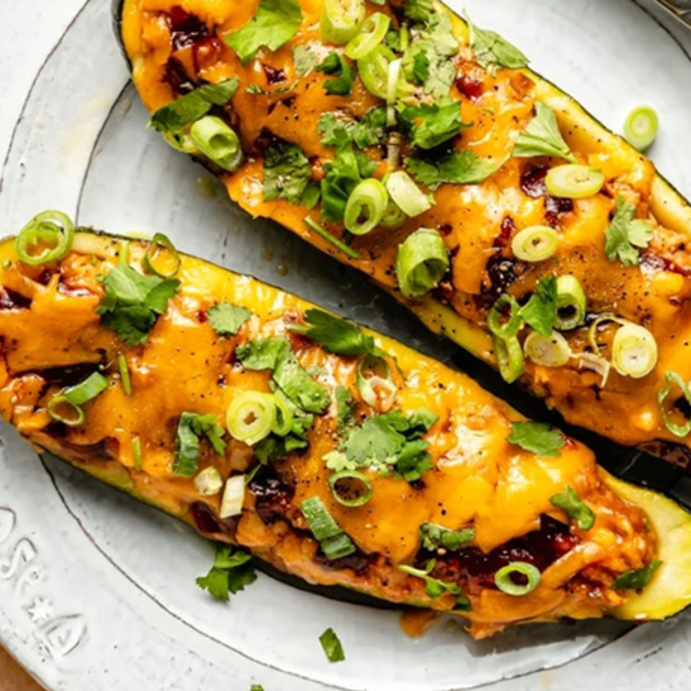 Gefüllte Zucchini-Boote mit Linsen