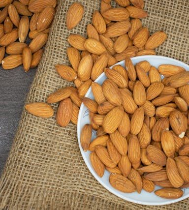 Kalziumquellen in der vegetarischen Ernährung: Starke Knochen ohne Milch?