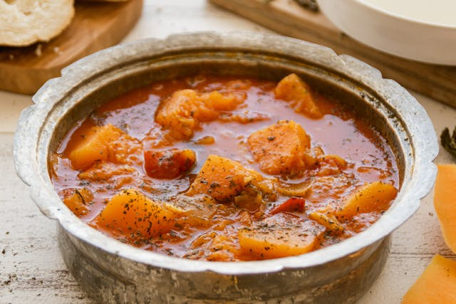 Vegetarische Eintöpfe & Suppen für kalte Wintertage