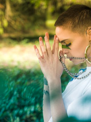 Vegetarisch essen und Spiritualität: Eine alte Verbindung