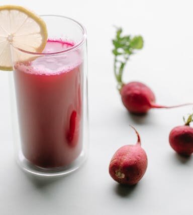 Radieschen in der vegetarischen Ernährung – Nährstoffe, Vorteile und frische Rezeptideen