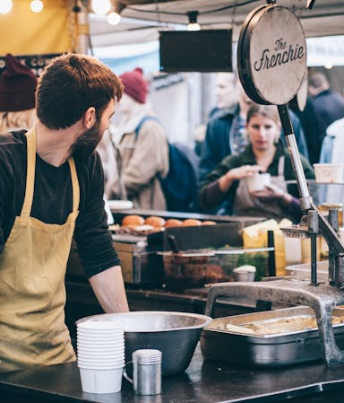 Vegetarisch essen auf Festivals & Events: So bleibst du satt