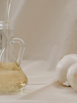 Knoblauchöl in der vegetarischen Ernährung: Gesundheit, Anwendung und kulinarische Ideen