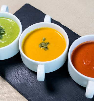 Vegetarische Suppenklassiker neu interpretiert