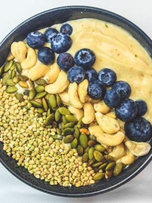 Vegane Bowls: Gesund, bunt und lecker