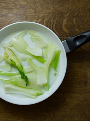 Fenchel in der vegetarischen Ernährung: Nährwerte, Wirkung und leckere Rezeptideen