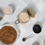 Pflanzliche Milchalternativen im Test: Hafer, Soja, Mandel & Co.