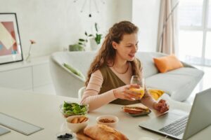 Vegetarisch im Homeoffice: Gesunde Pausenideen