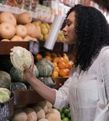 Vegetarisch und regional einzukaufen: Tipps für bewussten Einkauf