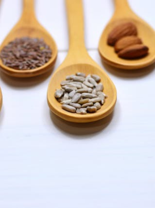 Nüsse & Samen in der vegetarischen Ernährung: Gesunde Fette und wertvolle Nährstoffe