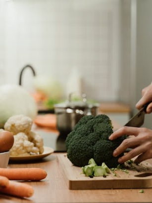 Sellerie in der vegetarischen Ernährung: Nährstoffe, Vorteile und Einsatz in der Küche