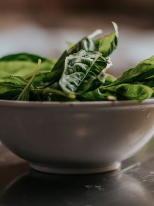 Spinat für Veganer: Eisenreiche Blattkraft