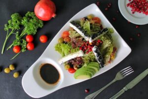 Sommerliche Salatideen – frisch & bunt