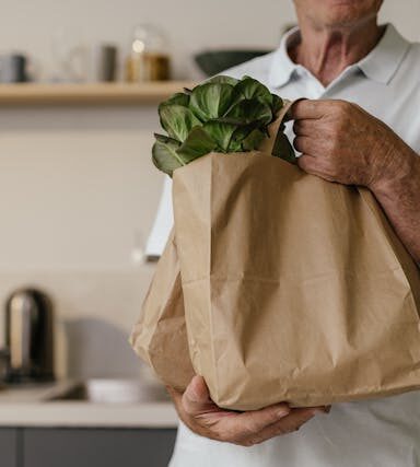 Vegane Ernährung im Alter: Gesund und vital bleiben