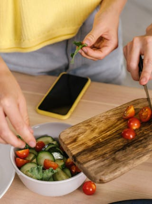 Gurken in der vegetarischen Ernährung: Frische, Nährstoffe und Verwendungsmöglichkeiten