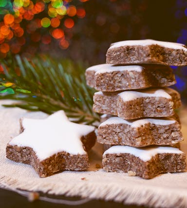 Vegetarische Eiweiß-Snacks für unterwegs