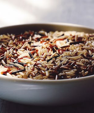 Vollkornreis in der vegetarischen Ernährung – Nährstoffe, Vorteile und köstliche Rezeptideen