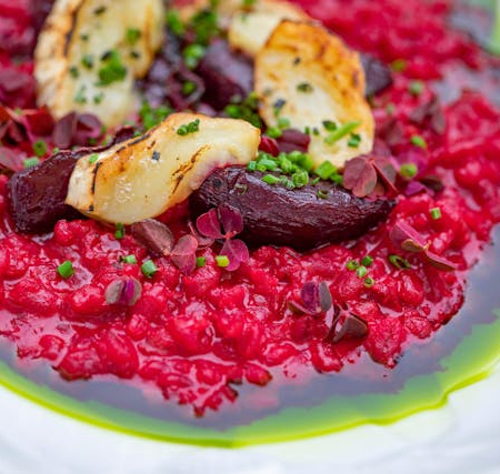Rote-Bete-Risotto mit Ziegenkäse
