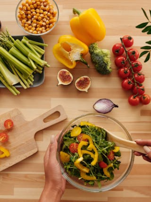 Knoblauch in der vegetarischen Ernährung: Wirkung, Gesundheit und kulinarische Vielfalt