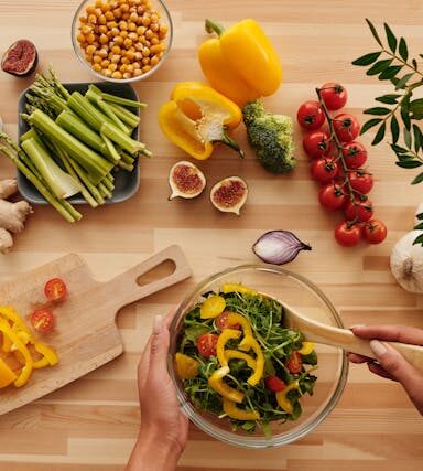 Knoblauch in der vegetarischen Ernährung: Wirkung, Gesundheit und kulinarische Vielfalt