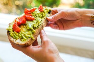 Avocado für Veganer: Gesunde Fette und Vitamine