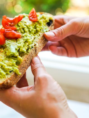 Avocado für Veganer: Gesunde Fette und Vitamine