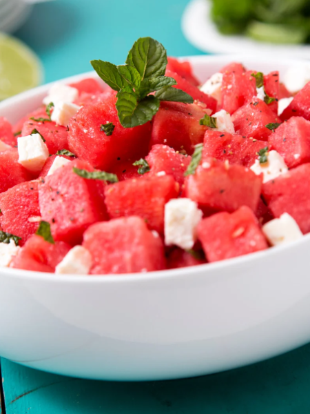 Sommerlicher Melonen-Feta-Salat mit Minze