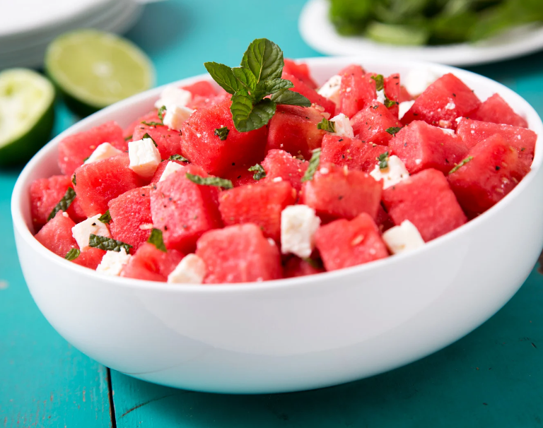 Sommerlicher Melonen-Feta-Salat mit Minze