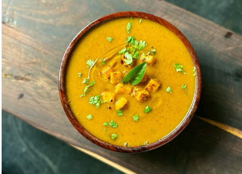 Kürbiscremesuppe mit Kokosmilch