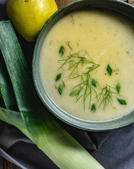 Klassische Kartoffelsuppe mit Lauch