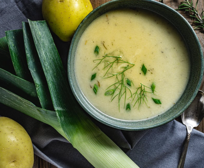 Klassische Kartoffelsuppe mit Lauch