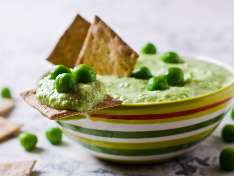 Erbsen-Minze-Dip