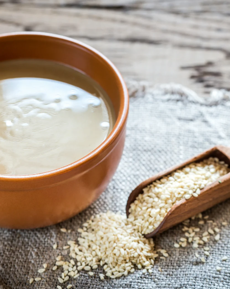 Joghurt-Tahini-Dip mit Sumach