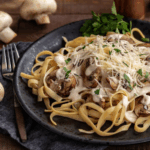 Pasta mit Pilzen und Kräutersahne