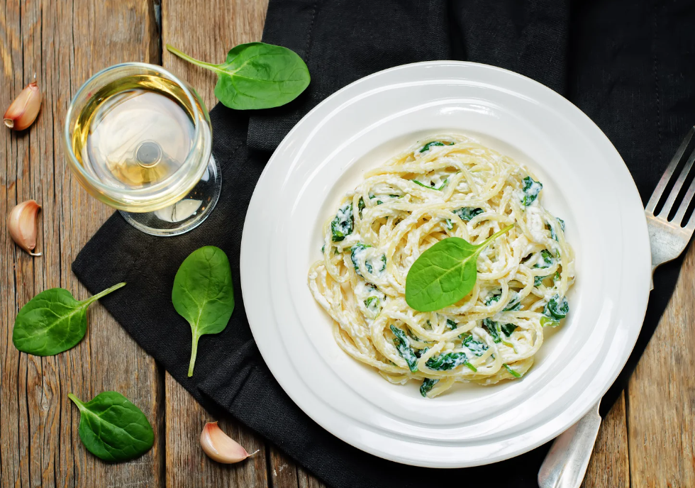 Zitronenpasta mit Spinat und Ricotta