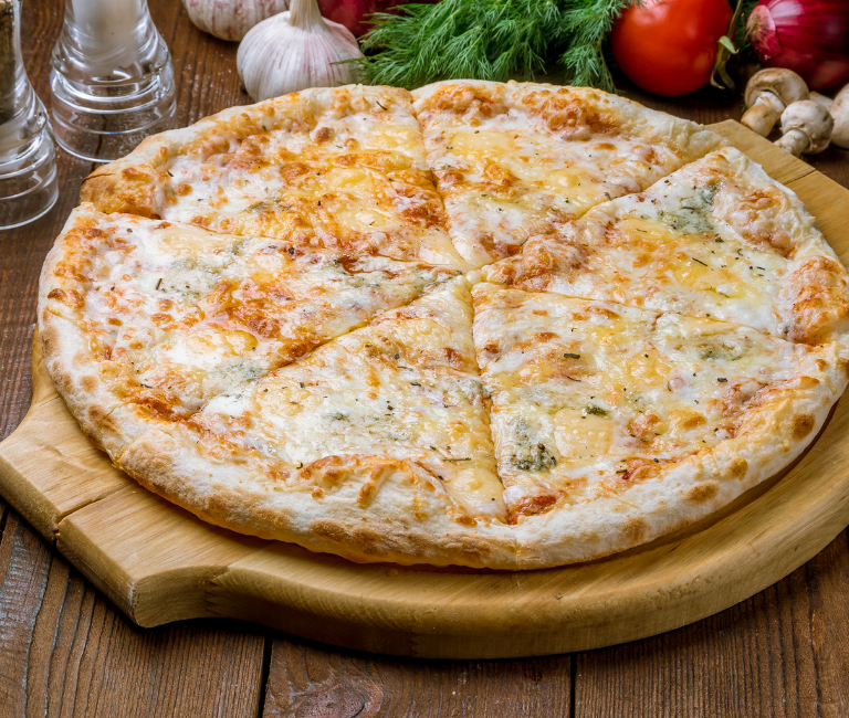 Pizza Quattro Formaggi – mit vier Käsesorten
