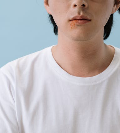 Vitamin-B3-Mangel bei Vegetariern: Ursachen, Symptome und pflanzliche Lösungen