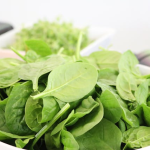 Eisenmangel bei Vegetariern: Ursachen, Symptome und pflanzliche Lösungen