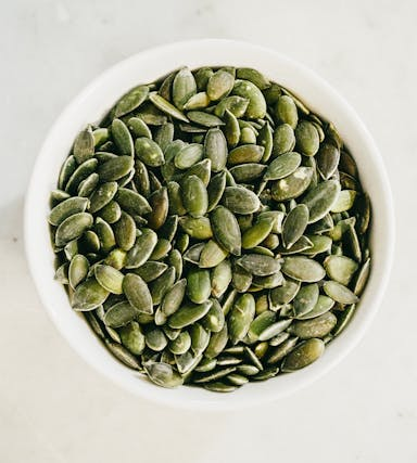 Pflanzliche Omega-6-Quellen im Überblick: Energie und Zellfunktion unterstützen