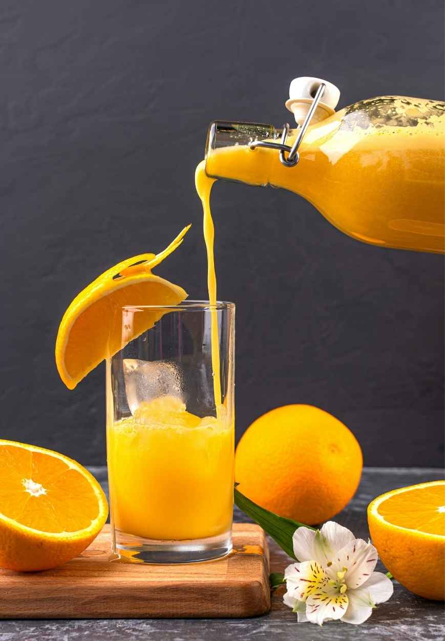 Frisch gepresster Orangensaft - Rezept