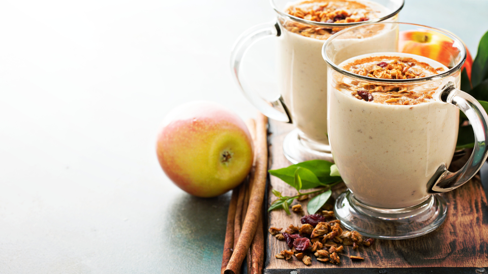 Apfel-Zimt-Smoothie mit Haferdrink