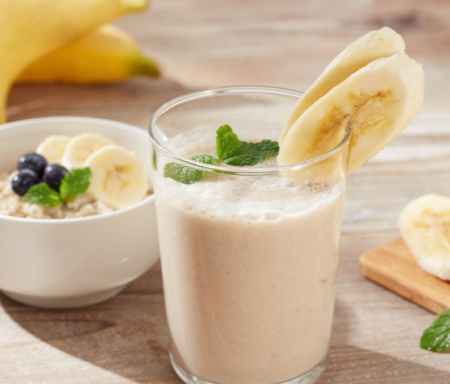 Bananen-Hafer-Smoothie mit Joghurt