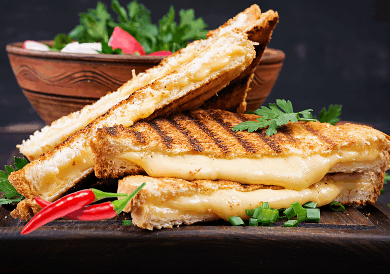 Chili-Cheese-Sandwich