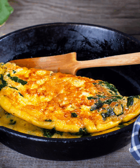 Gemüse-Omelett mit Paprika und Spinat