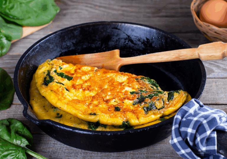 Gemüse-Omelett mit Paprika und Spinat