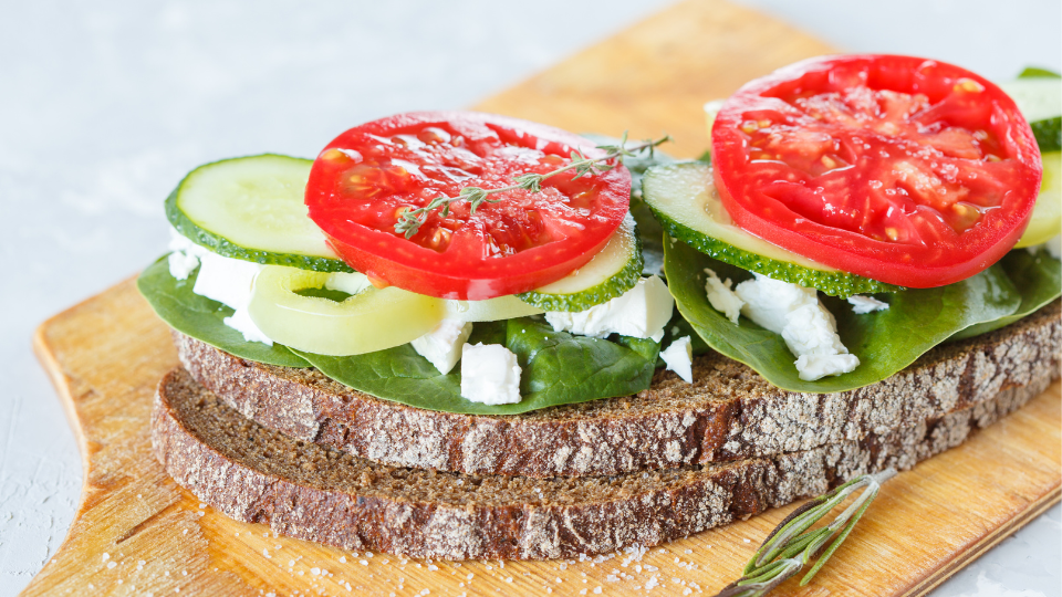 Spinat-Feta-Sandwich
