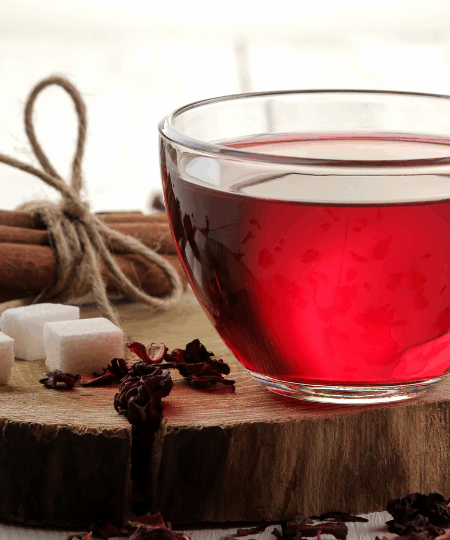 Heißer Hibiskus-Tee (Karkadeh)