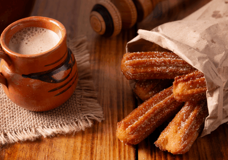 Heiße weiße Schokolade mit Vanille