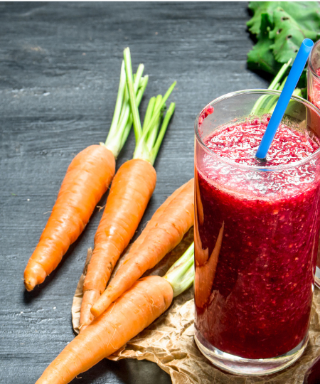 Rote-Bete-Karotten-Smoothie mit Orange und Ingwer