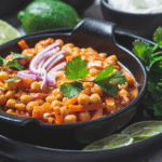 Vegane Shakshuka ohne Ei mit Kichererbsen